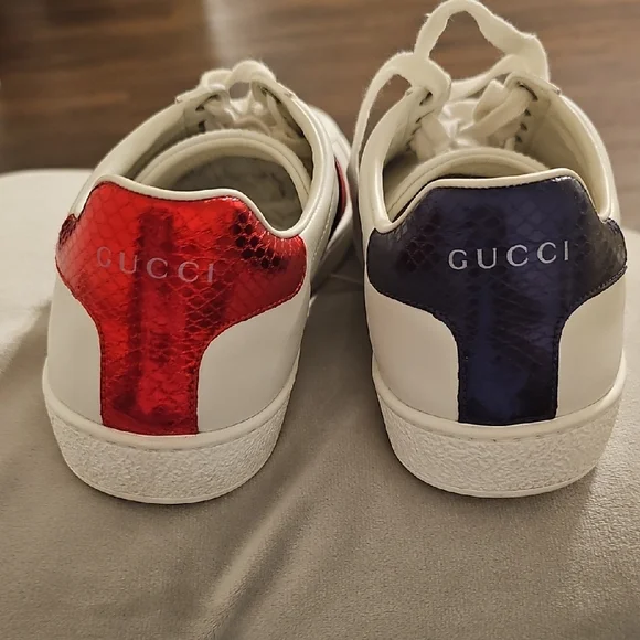 Preloved Gucci Ace Sneakers- Rhinestone Snake - Picture 3 of 9